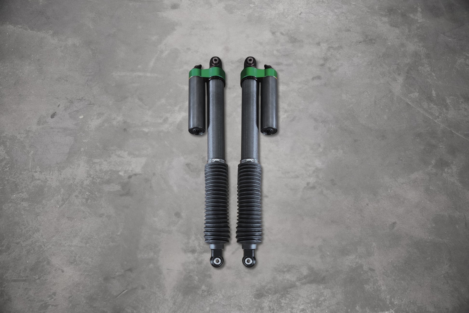 BRBN Off-Road 2.8 Rear Shock Kit Adjustable Damping- External Reservoir For Ford F150 (0-2