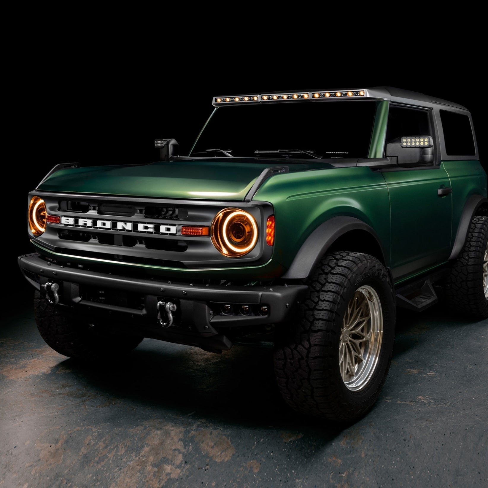 ORACLE Lighting Integrated Windshield Roof LED Light Bar System for 2021+ Ford Bronco